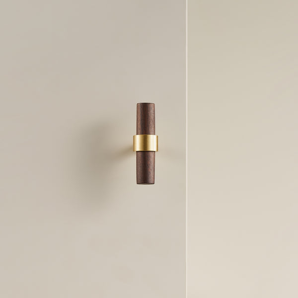 T-Bar CH025W | Walnut + Brass